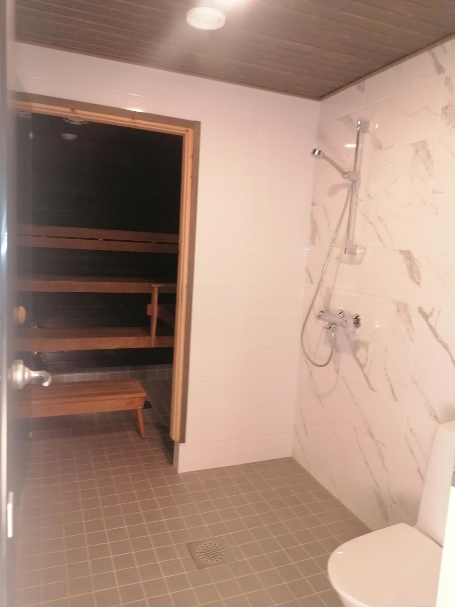 Majoituspalvelu Nurmi Apartment Oksapolku 2 B Deluxe Huoneisto 103M2 Raahe Kültér fotó
